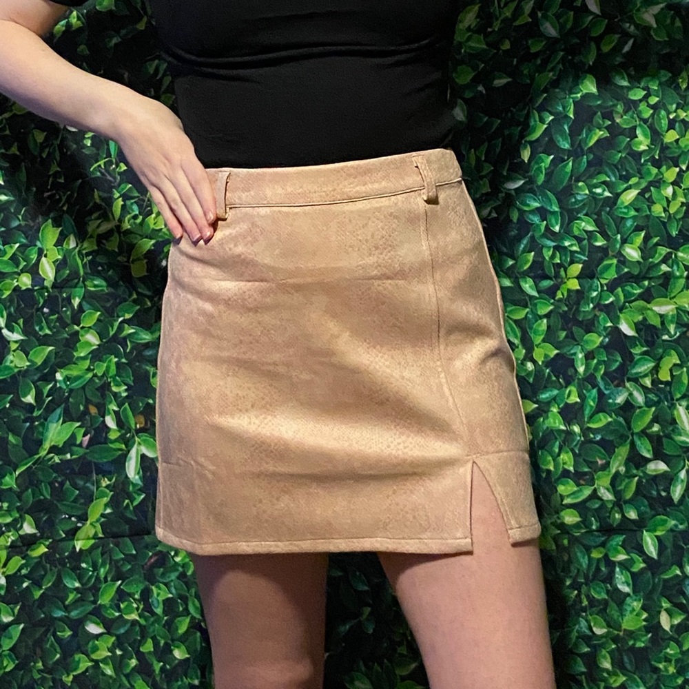 Pink Python print skirt - Picture 7 of 7